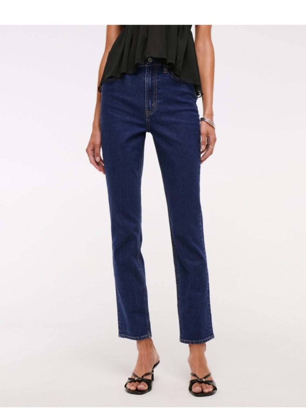 Abercrombie Ultra High Rise Ankle Straight Jeans size 28 regular Dark Wash